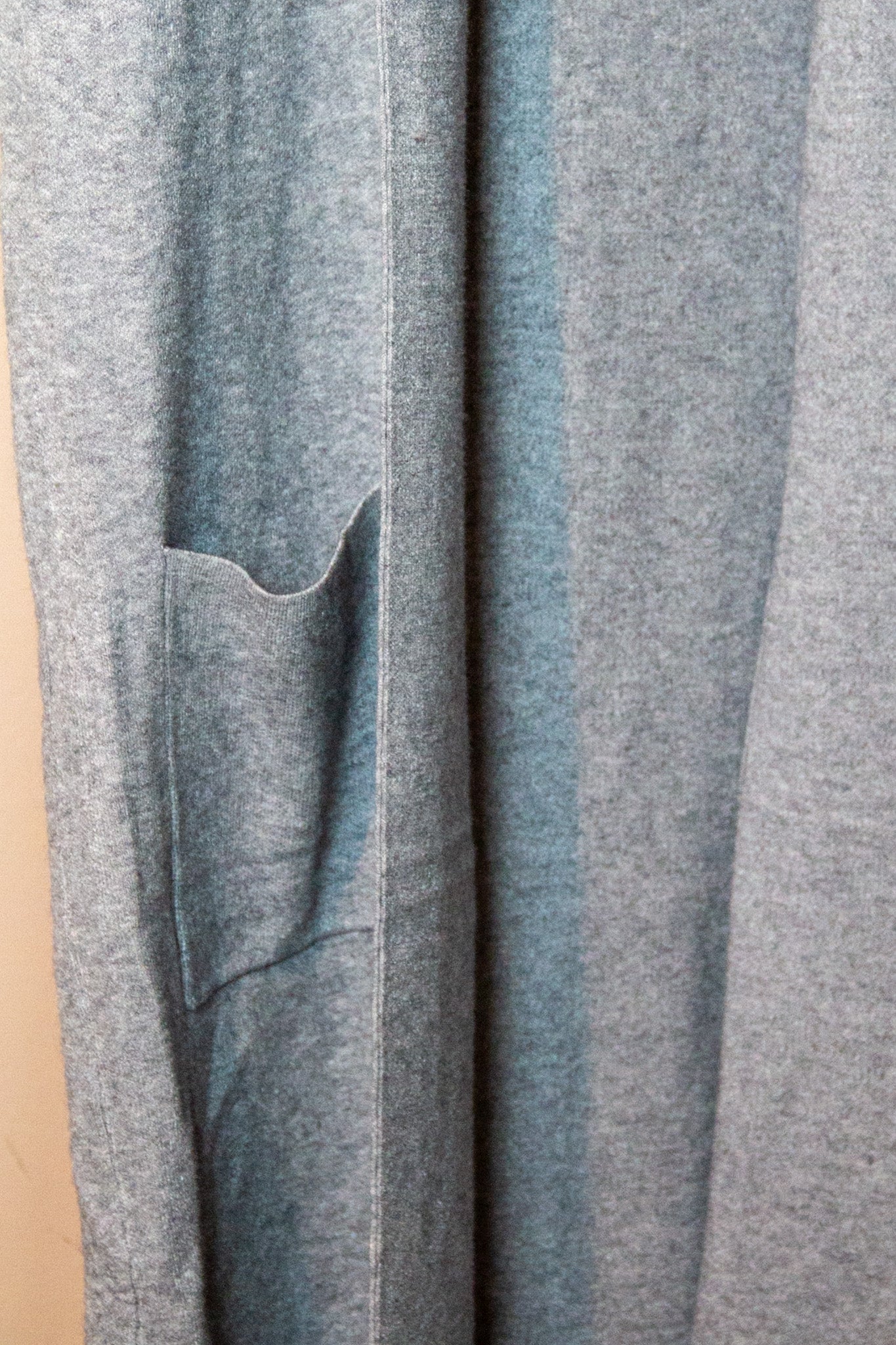 Cardigan smanicato Melly