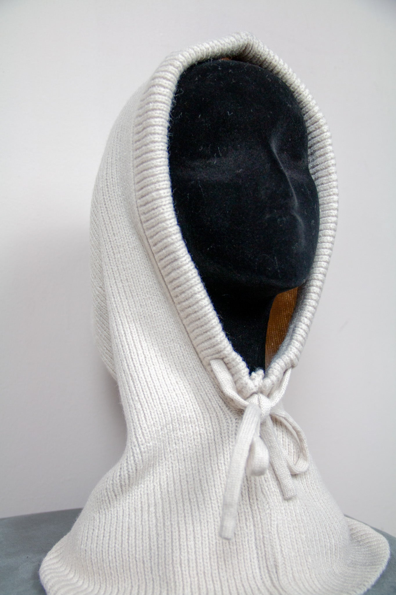 Balaclava donna